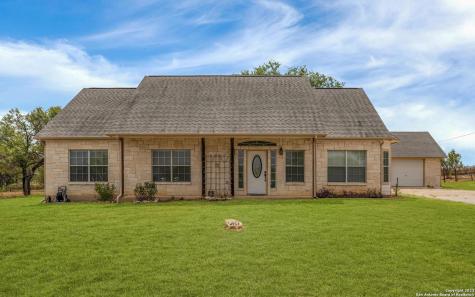 100 Country Place Drive Adkins TX 78101