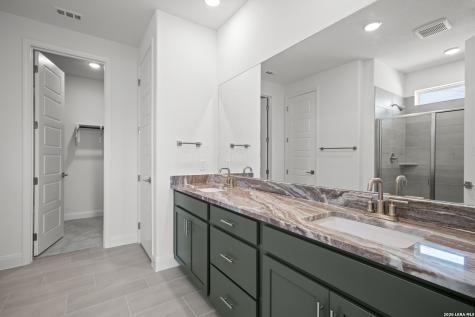 147 Highland Park Castroville TX 78009
