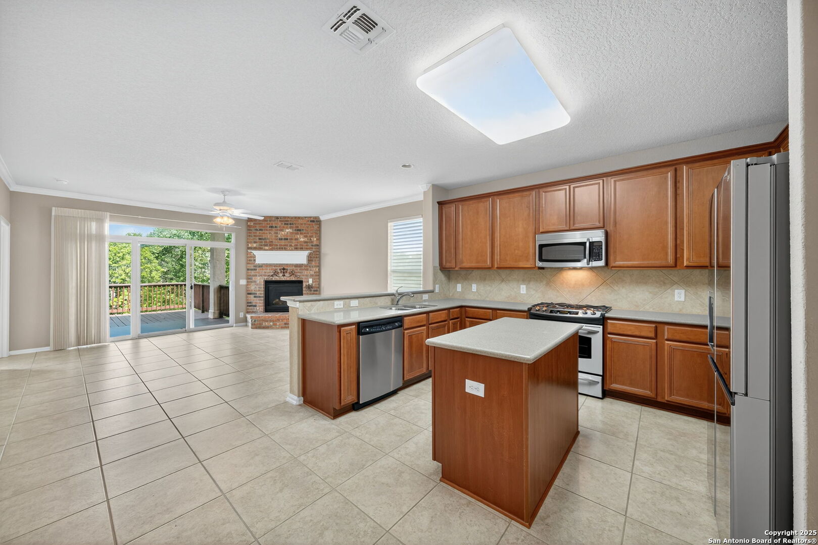4518 Fort Boggy San Antonio TX 78253