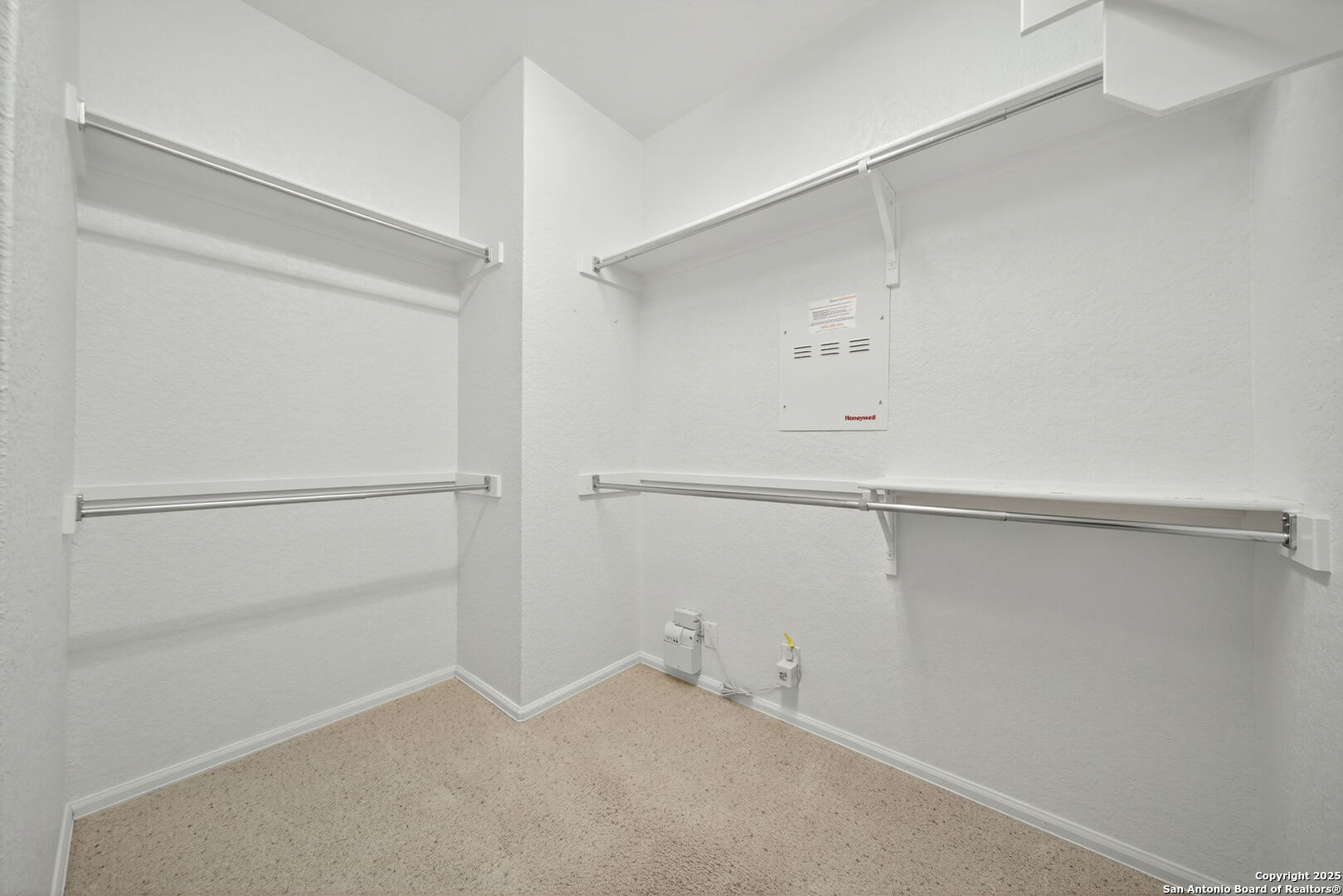 4518 Fort Boggy San Antonio TX 78253