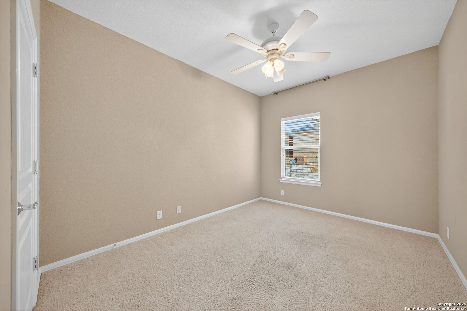 4518 Fort Boggy San Antonio TX 78253