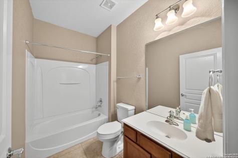 4518 Fort Boggy San Antonio TX 78253