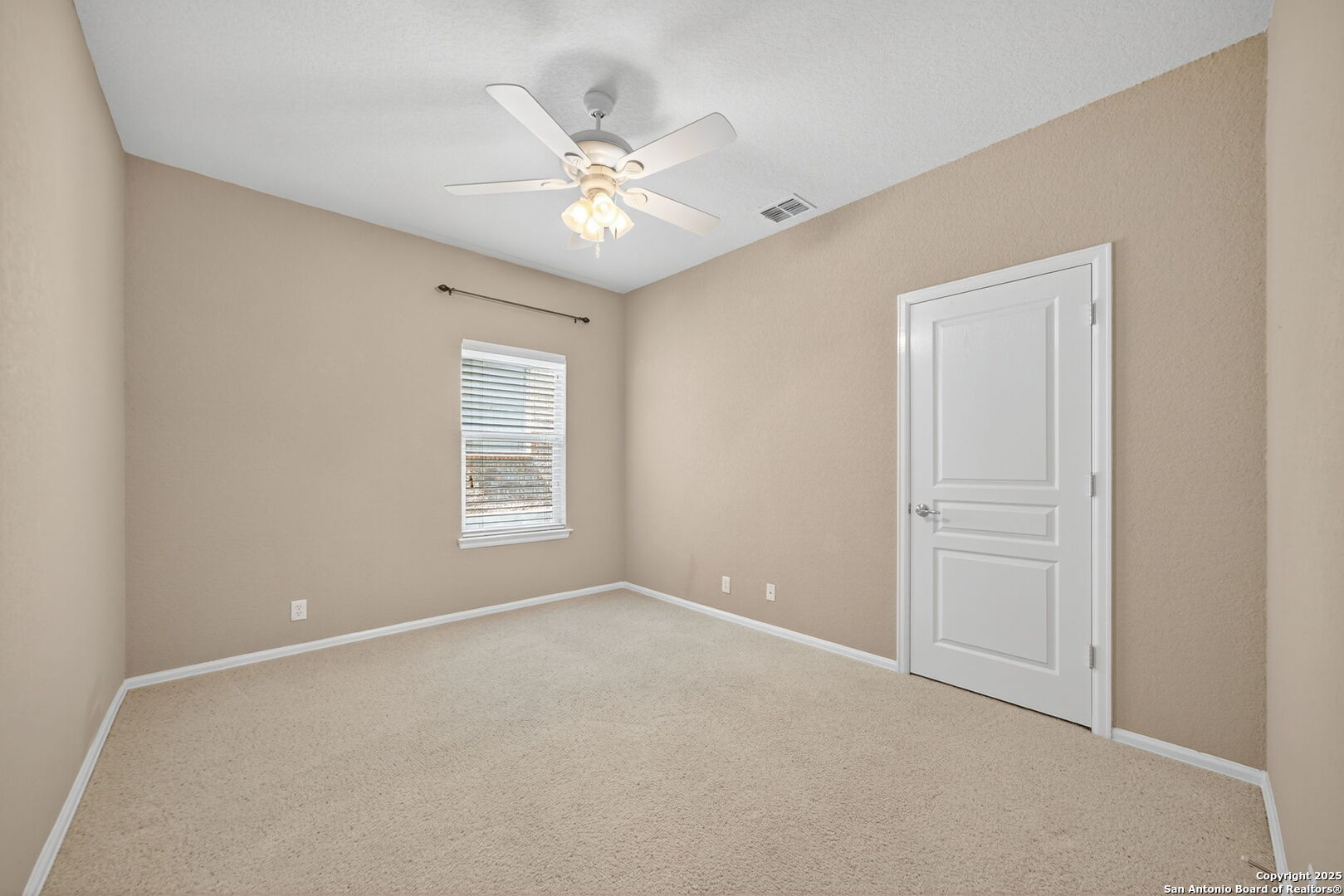 4518 Fort Boggy San Antonio TX 78253