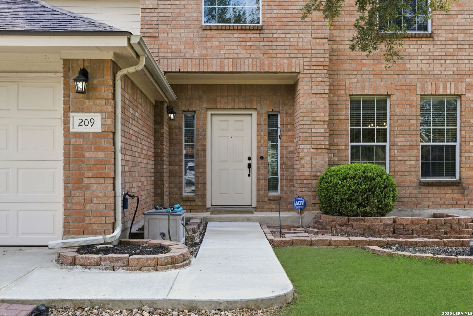 209 Summit View Cibolo TX 78108