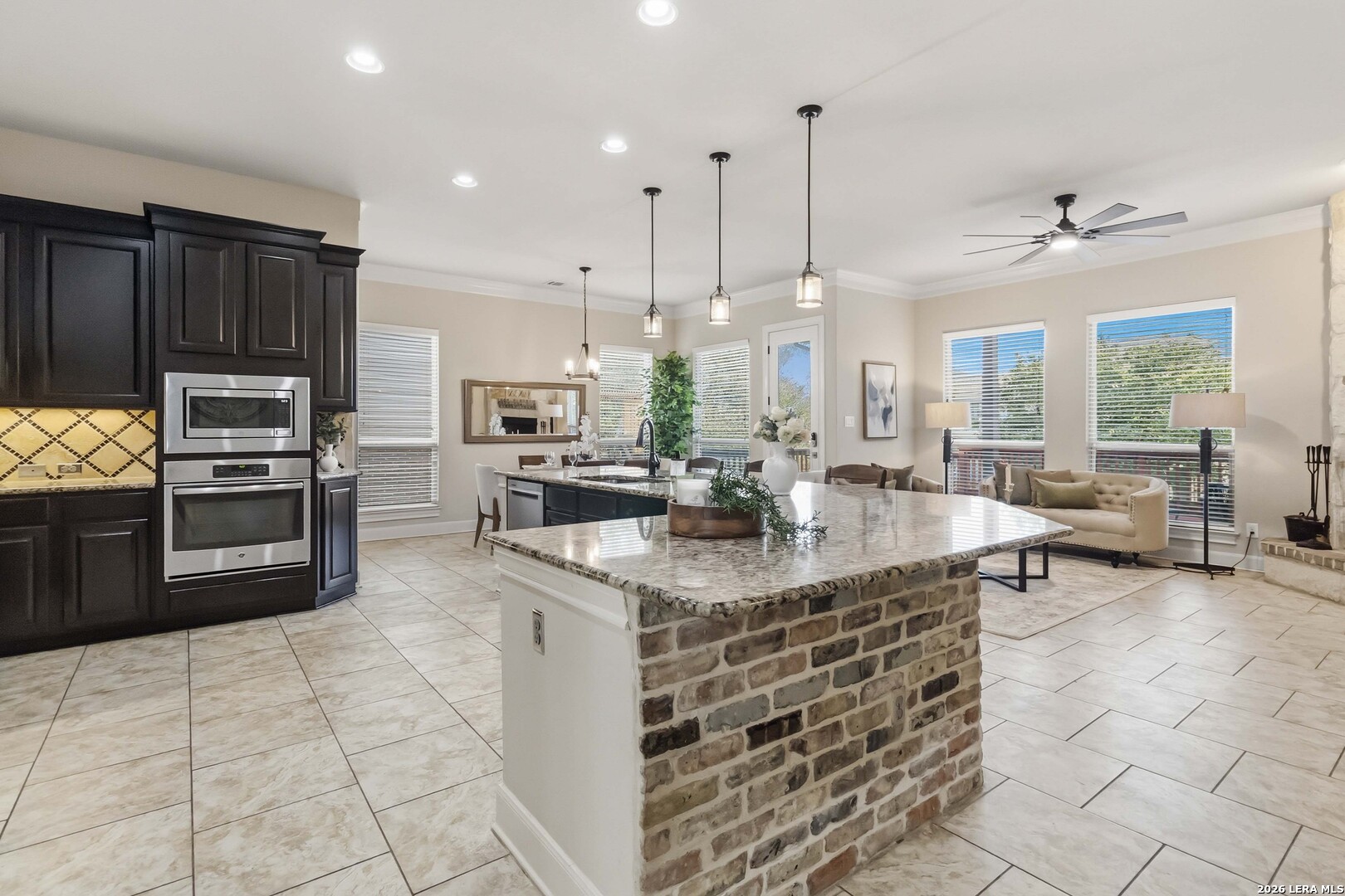 206 Enchanted Hill San Antonio TX 78260