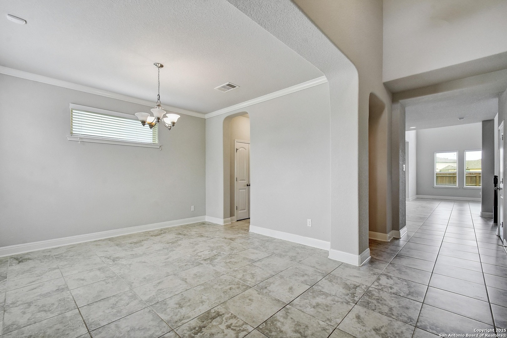 8103 Lovela Bend San Antonio TX 78254