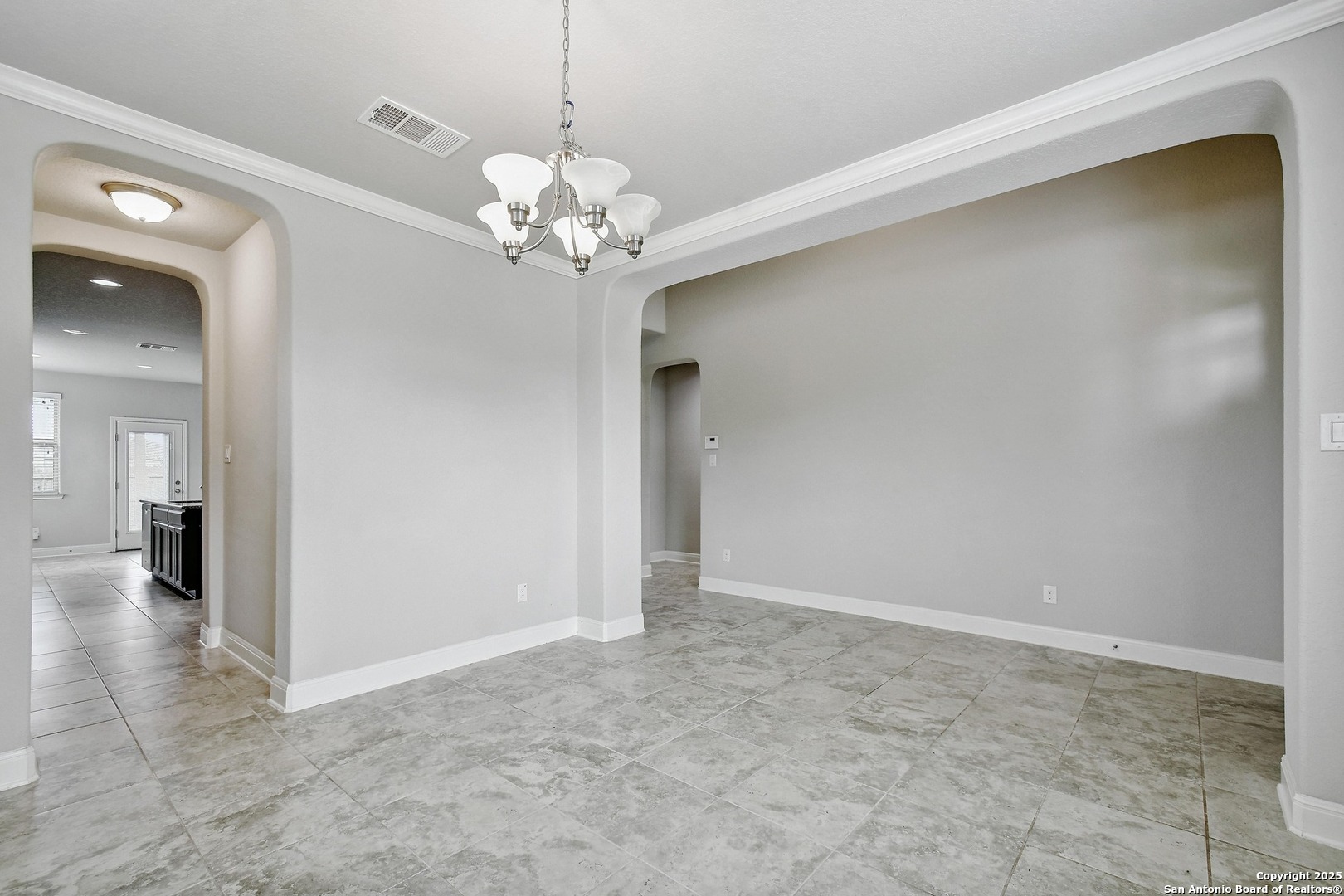 8103 Lovela Bend San Antonio TX 78254