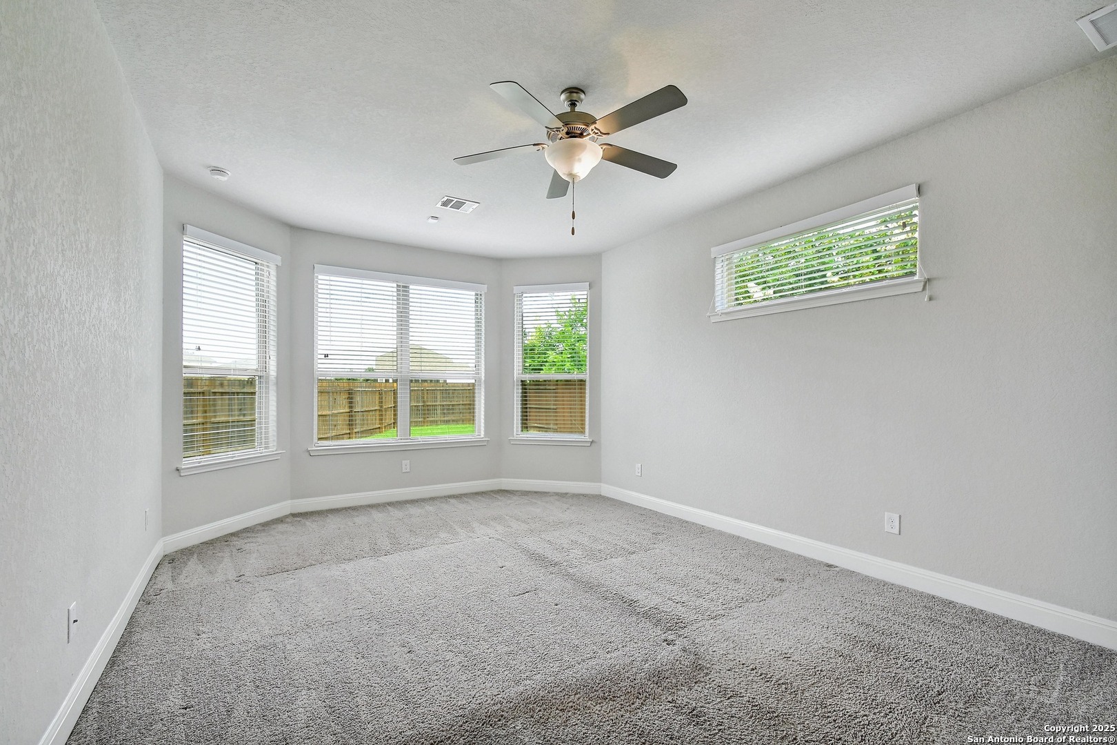 8103 Lovela Bend San Antonio TX 78254