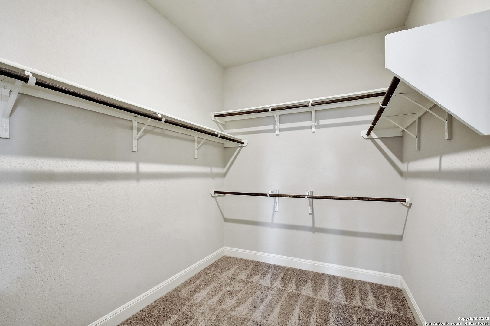 8103 Lovela Bend San Antonio TX 78254