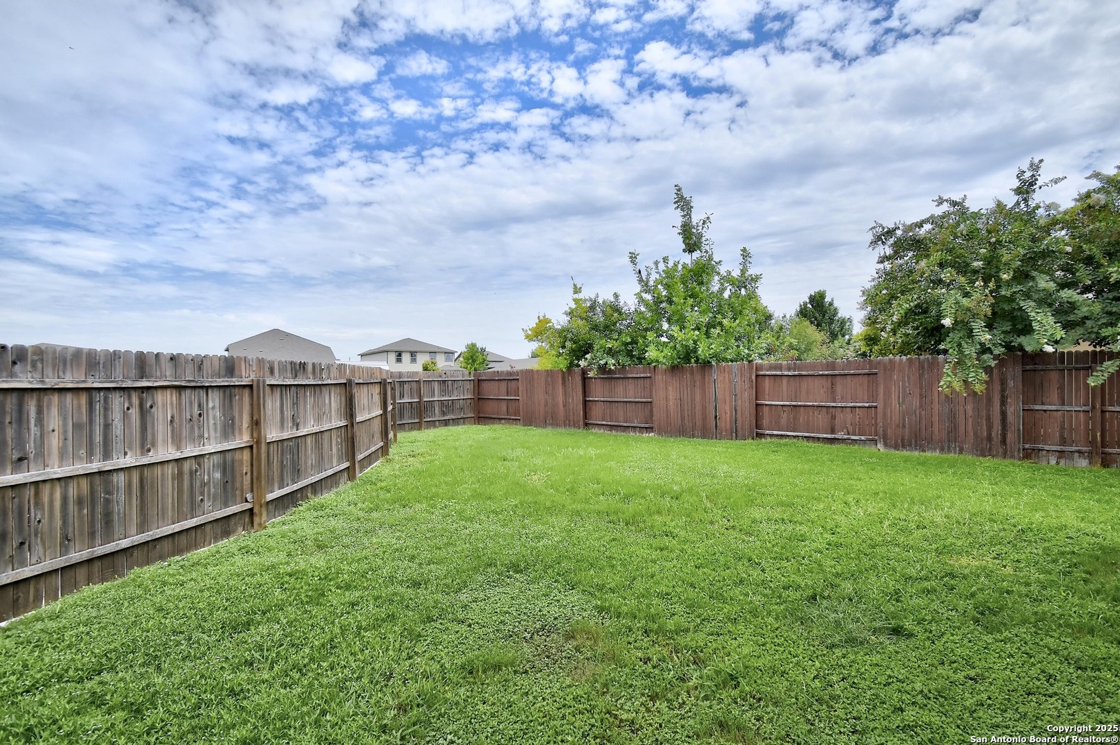 8103 Lovela Bend San Antonio TX 78254