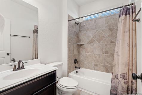 12109 Merritt Villa San Antonio TX 78253