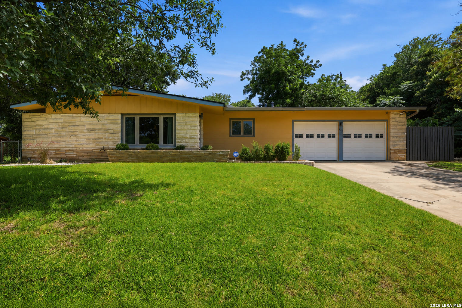 246 W Glenview Drive San Antonio TX 78228