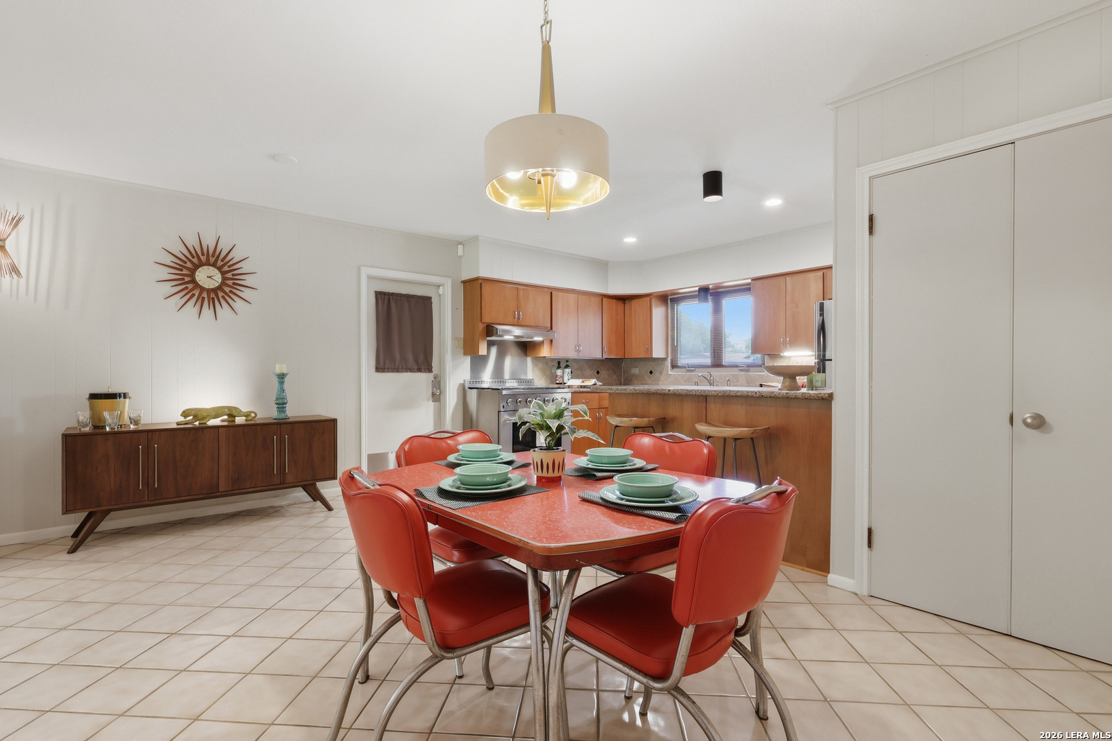 246 W Glenview Drive San Antonio TX 78228