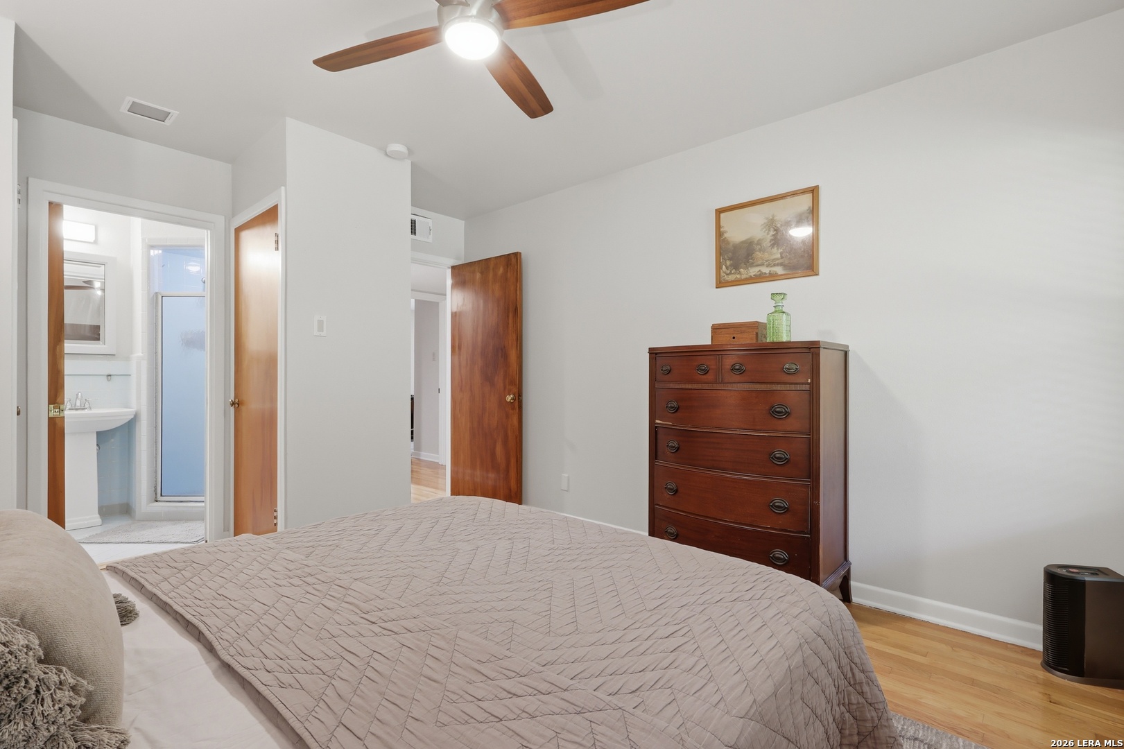 246 W Glenview Drive San Antonio TX 78228