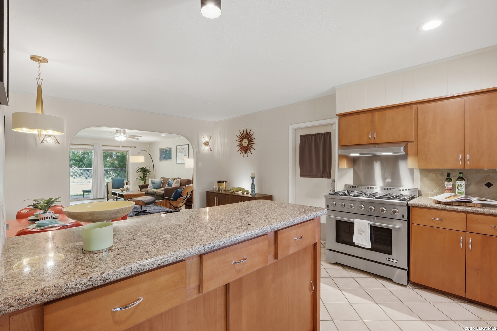 246 W Glenview Drive San Antonio TX 78228