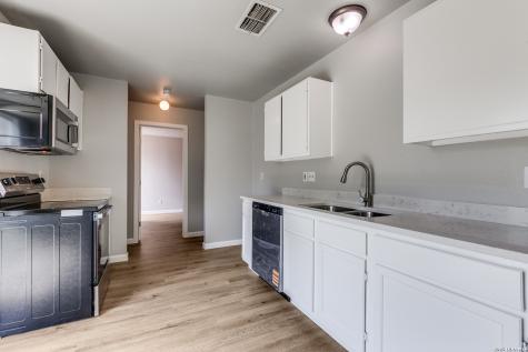 9710 Hidden Cross San Antonio TX 78250