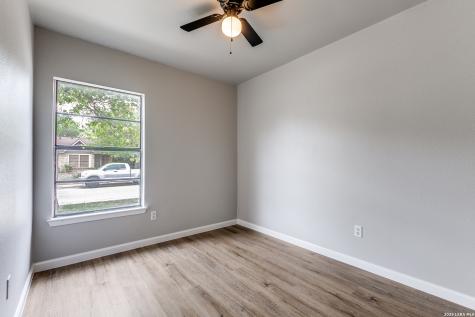 9710 Hidden Cross San Antonio TX 78250