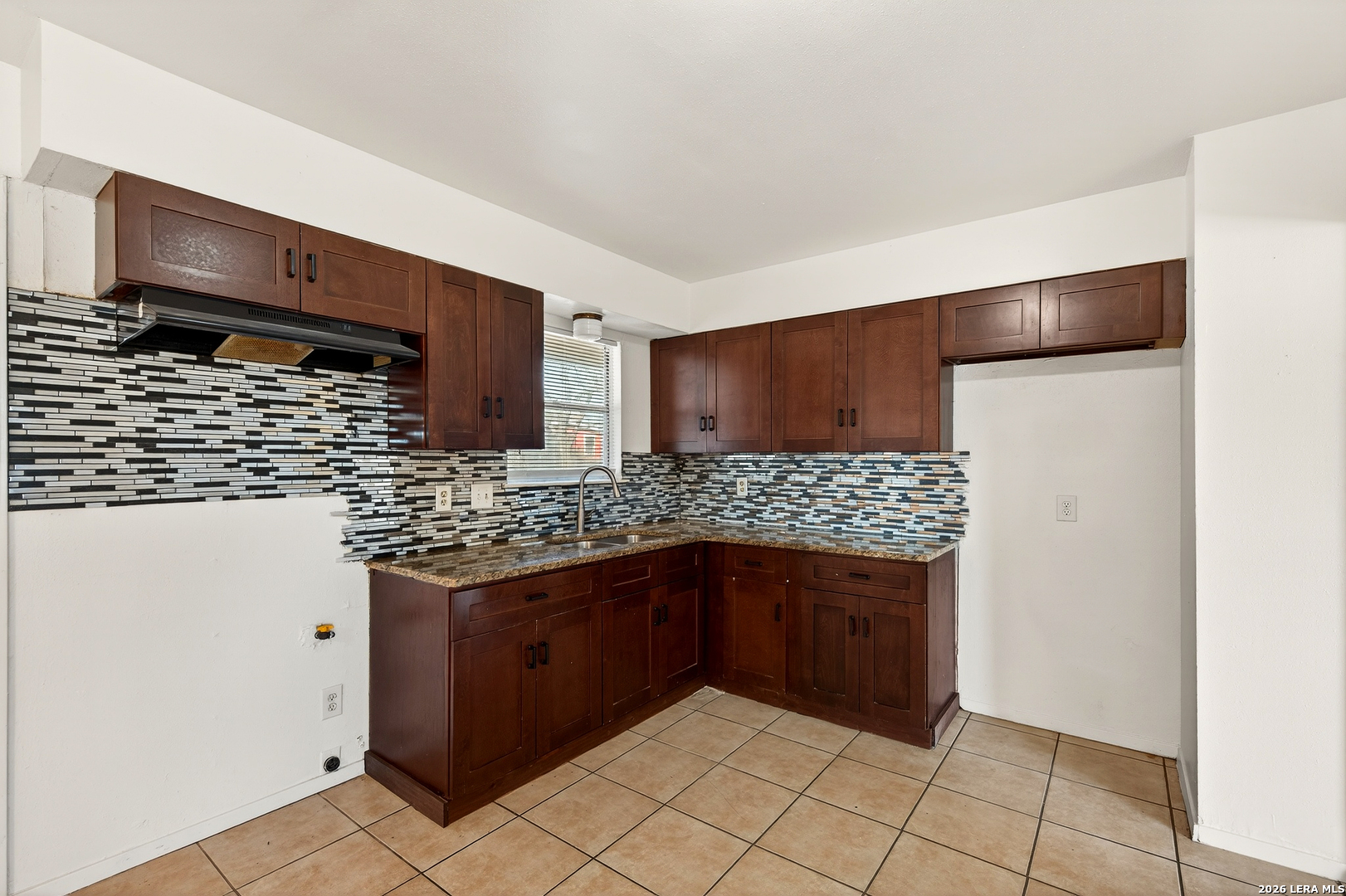 5823 Castle Brook San Antonio TX 78218