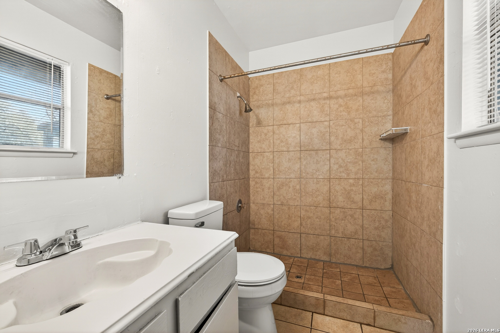 5823 Castle Brook San Antonio TX 78218