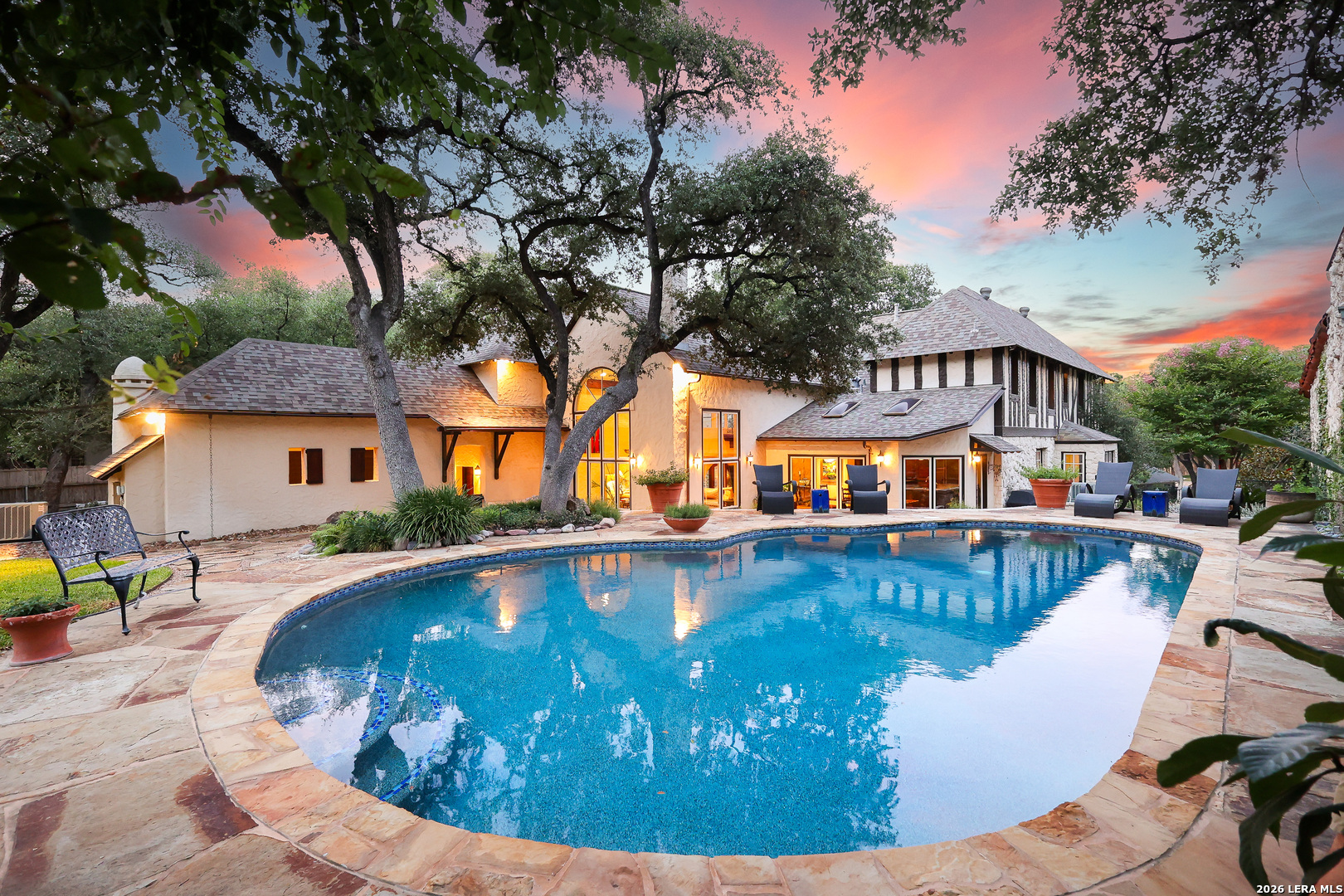 227 Devine Road Olmos Park TX 78212