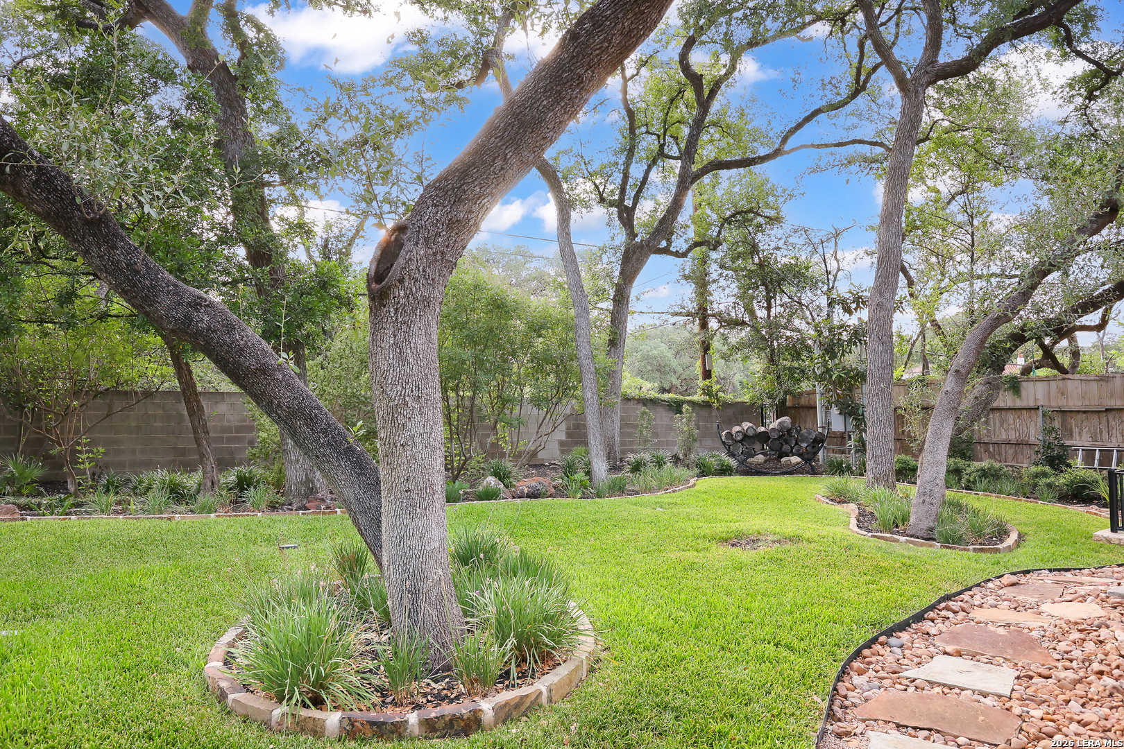 227 Devine Road Olmos Park TX 78212