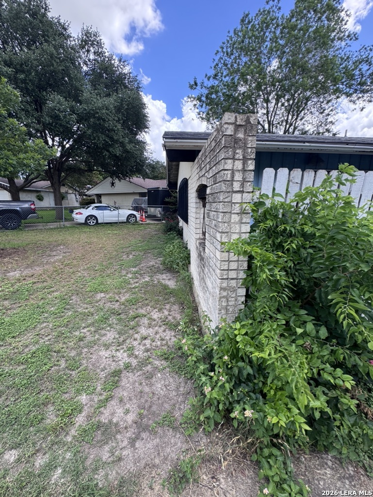 4232 Chestnuthill Drive San Antonio TX 78218