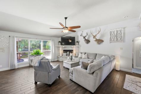 606 Poco Pass San Antonio TX 78260