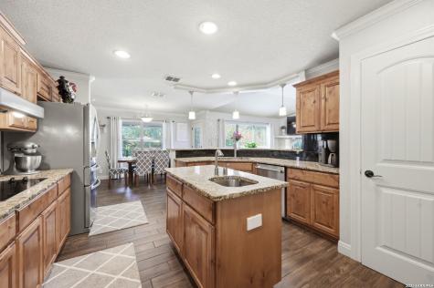 606 Poco Pass San Antonio TX 78260