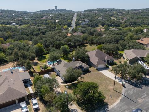 606 Poco Pass San Antonio TX 78260