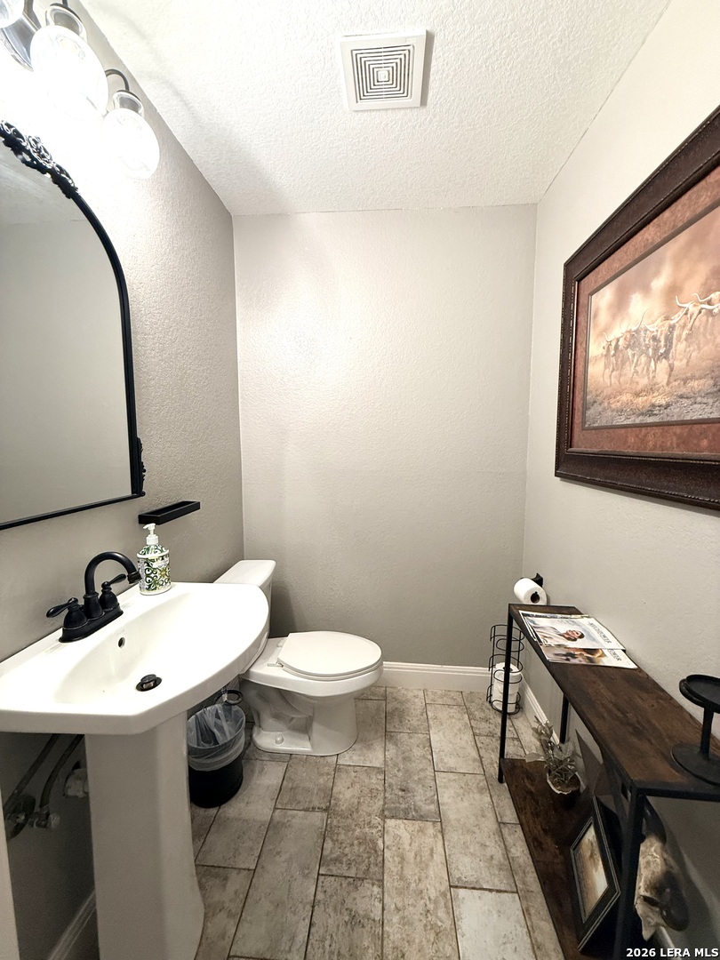 5923 Pioneer Ridge San Antonio TX 78245
