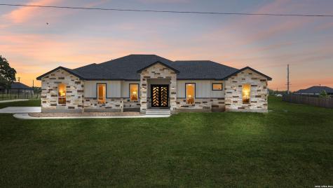 109 Summer Meadow Drive La Vernia TX 78121