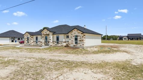 109 Summer Meadow Drive La Vernia TX 78121