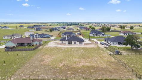 109 Summer Meadow Drive La Vernia TX 78121