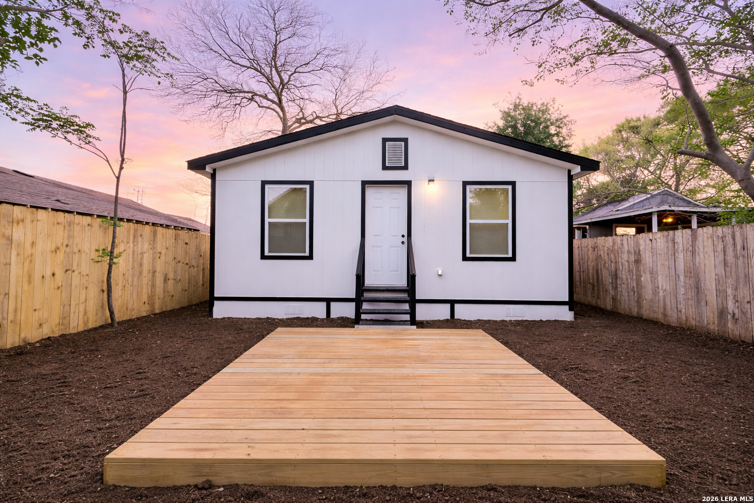 215 E Lubbock San Antonio TX 78204
