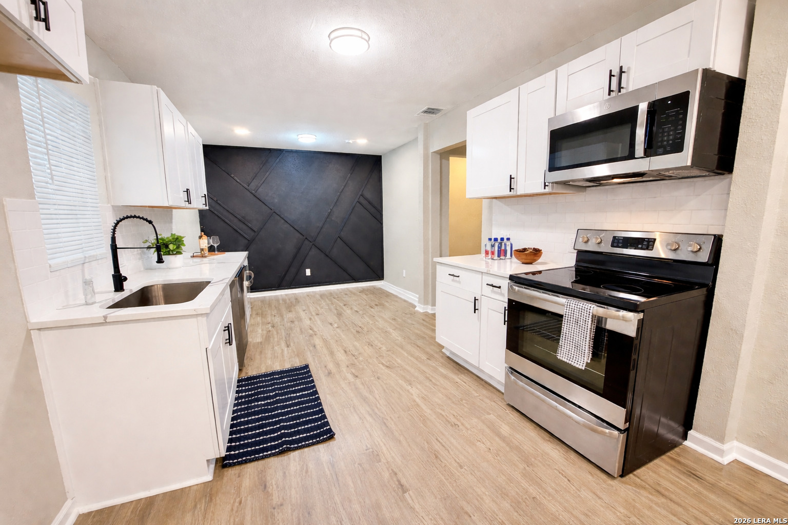 215 E Lubbock San Antonio TX 78204