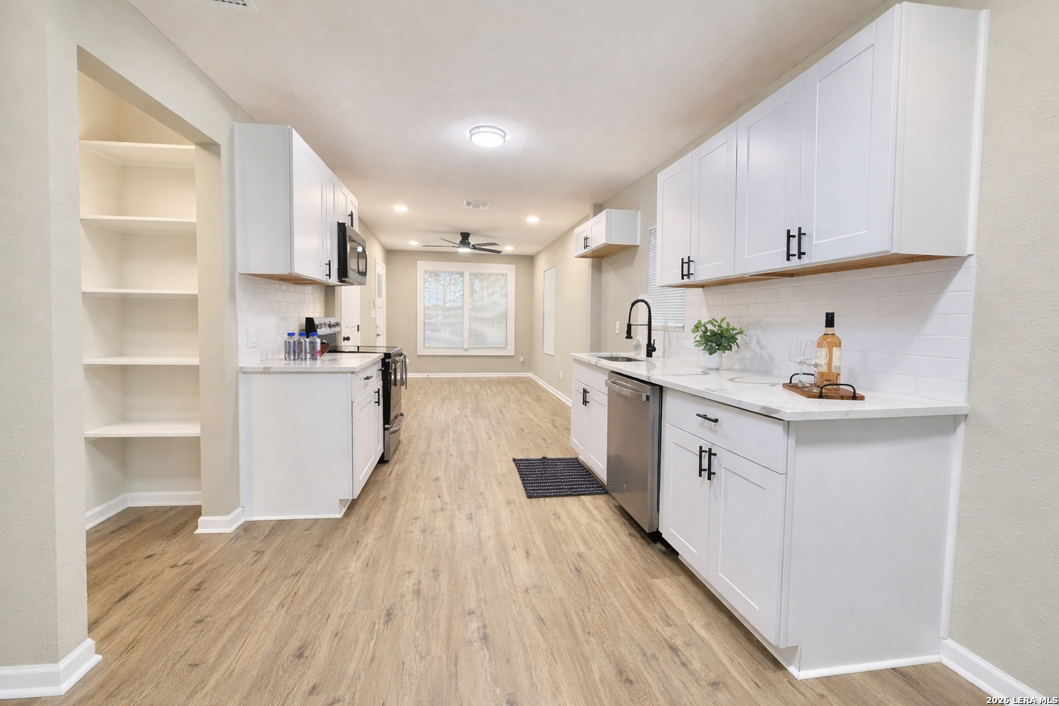 215 E Lubbock San Antonio TX 78204