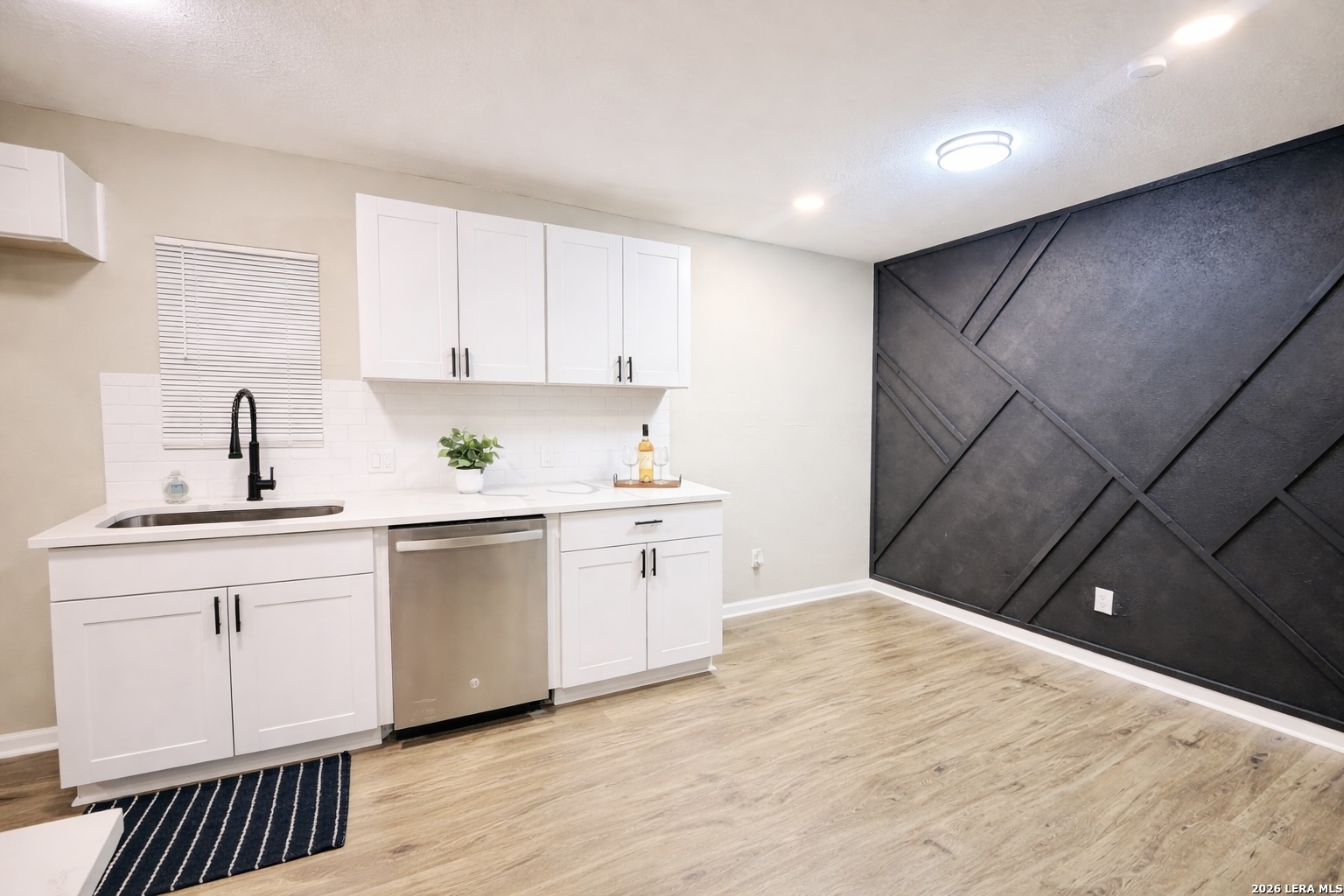 215 E Lubbock San Antonio TX 78204