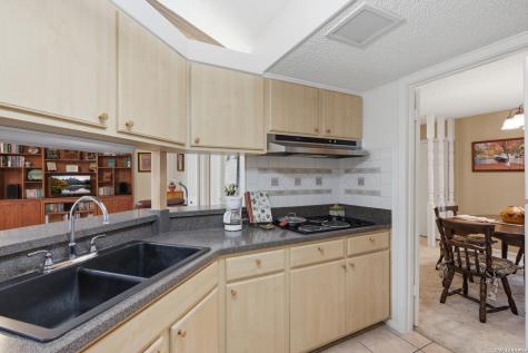 4519 Maybrook Woods San Antonio TX 78249