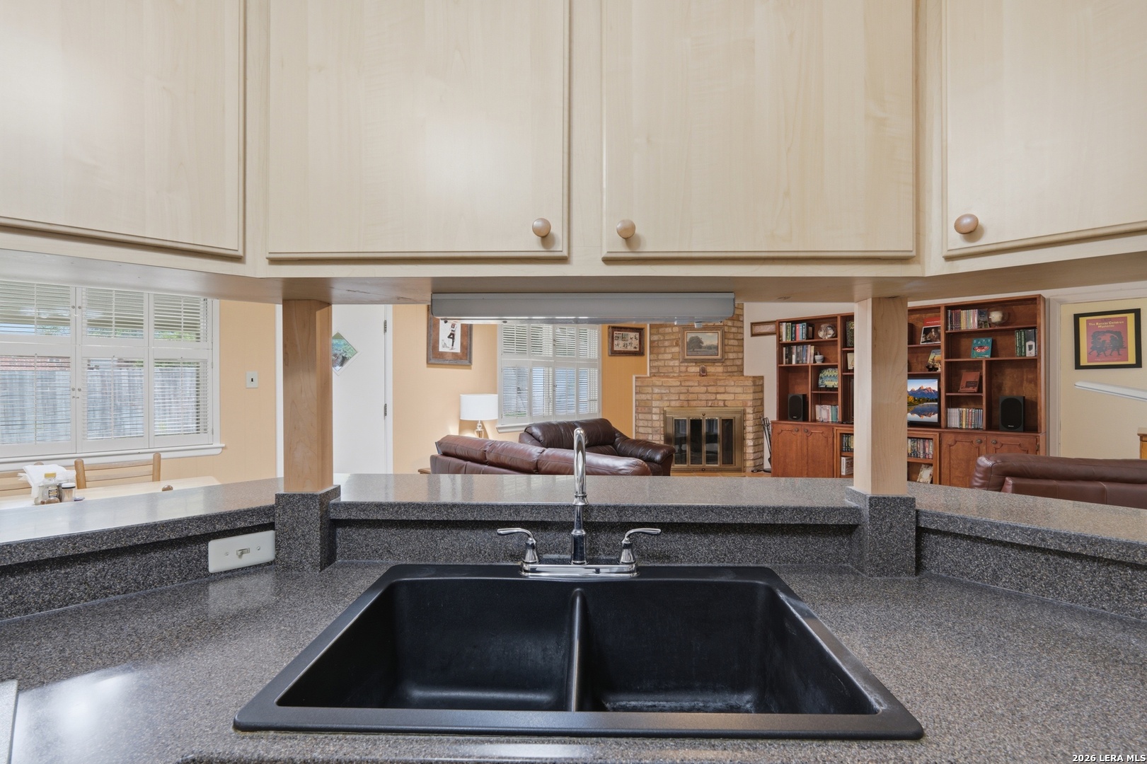 4519 Maybrook Woods San Antonio TX 78249