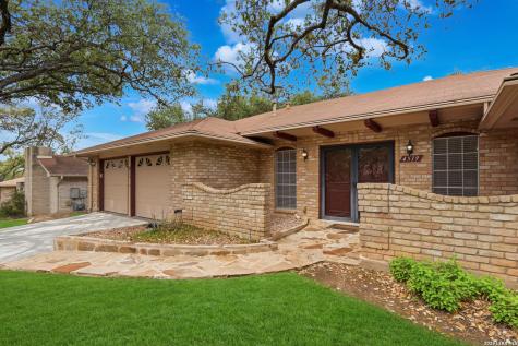 4519 Maybrook Woods San Antonio TX 78249