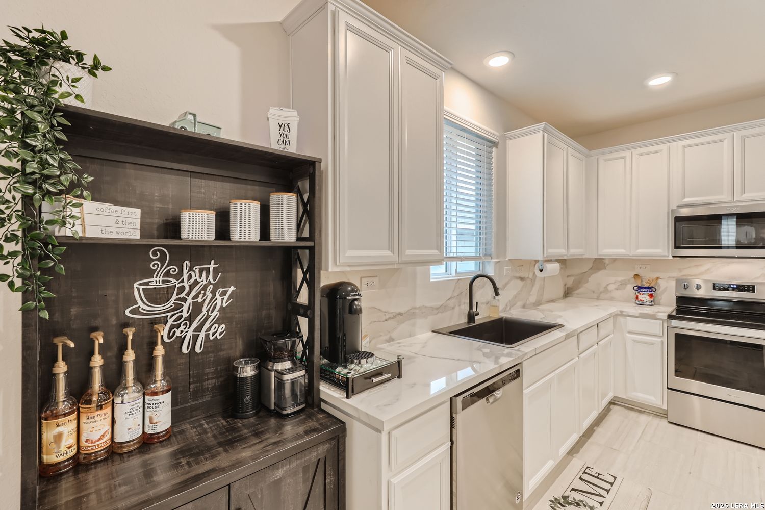 721 Sweetgrass New Braunfels TX 78130