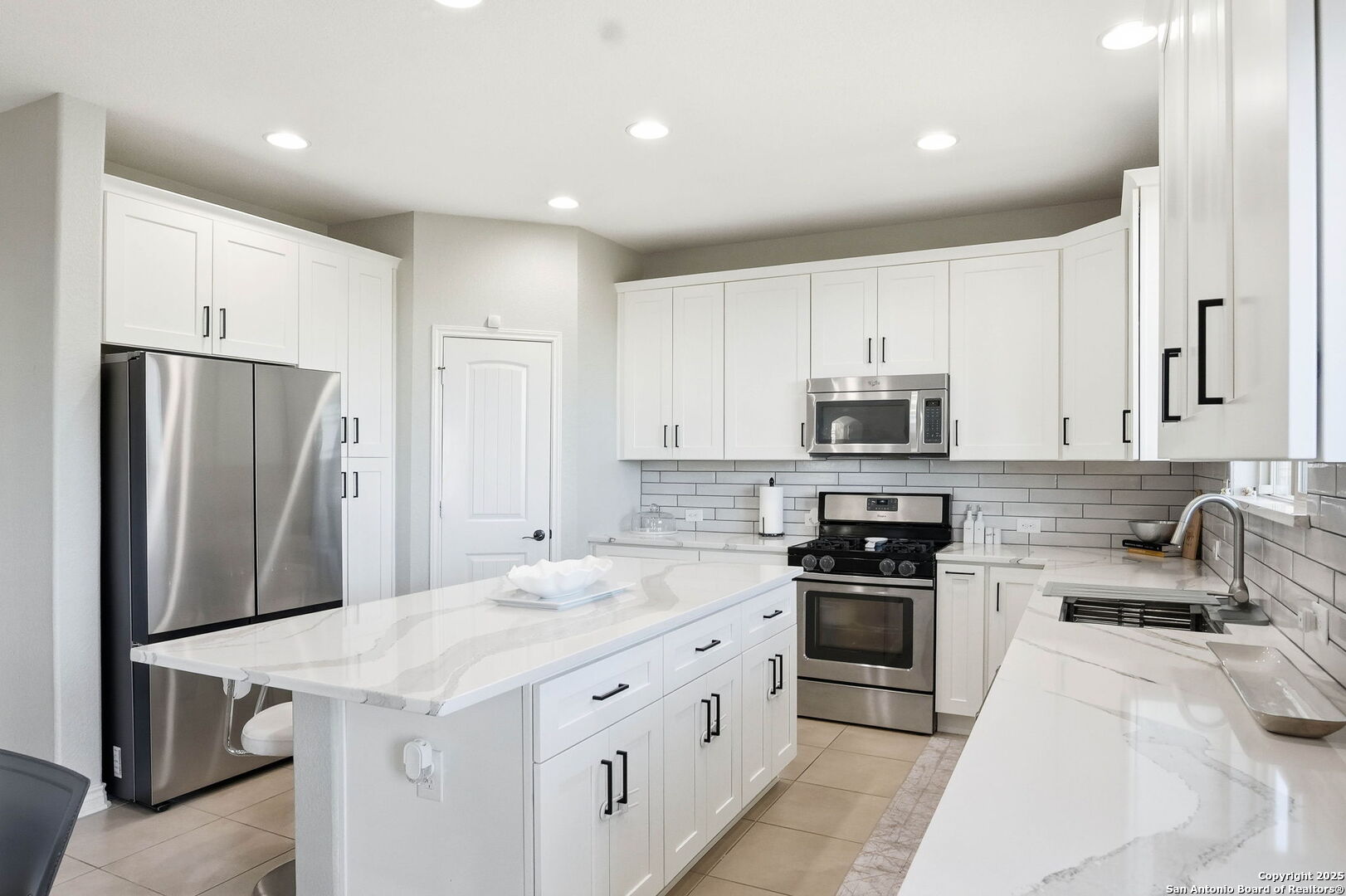 18022 Muir Glen San Antonio TX 78257