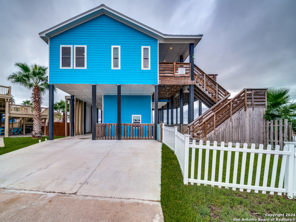 610 Sand Dollar Circle Port Aransas TX 78373