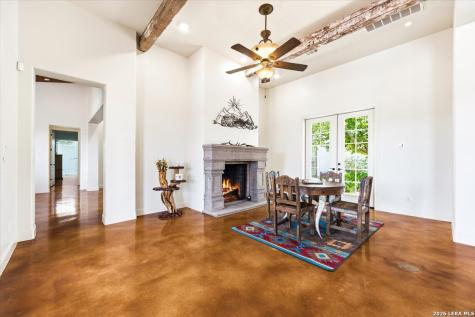 230 Dry Bear New Braunfels TX 78132