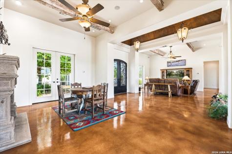 230 Dry Bear New Braunfels TX 78132
