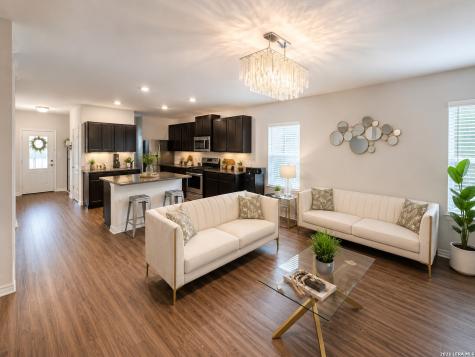 6006 Akin Quay San Antonio TX 78261