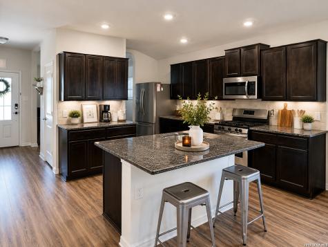 6006 Akin Quay San Antonio TX 78261