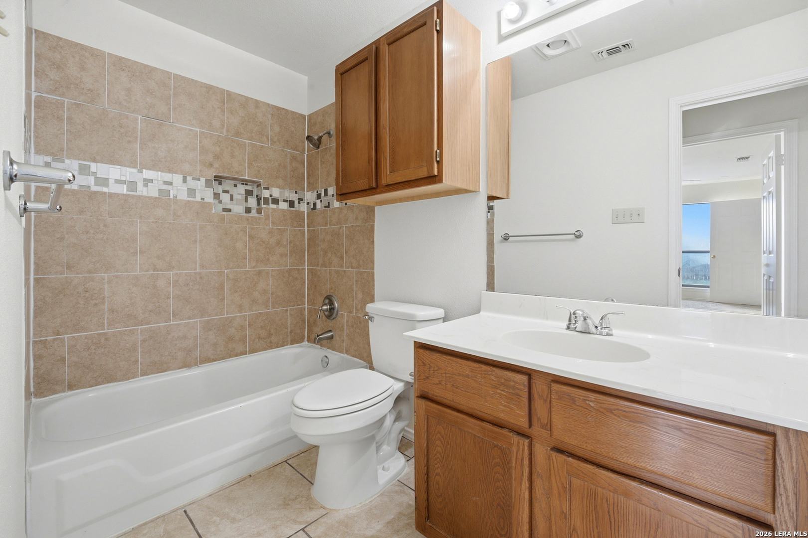 6102 Prince Charles San Antonio TX 78240