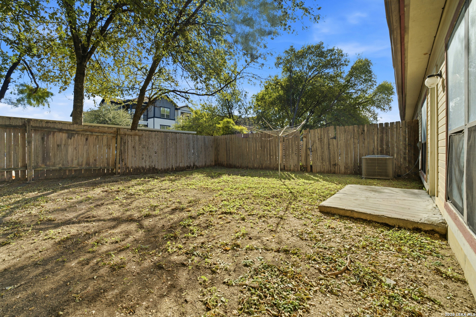 6102 Prince Charles San Antonio TX 78240