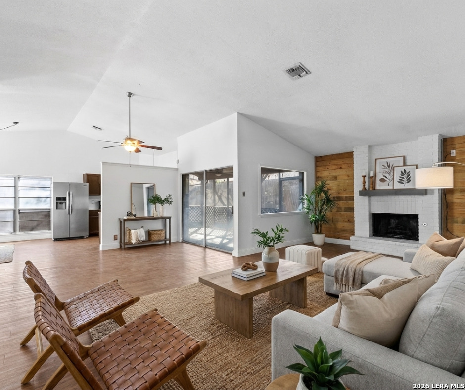 7919 Misty Forest San Antonio TX 78239